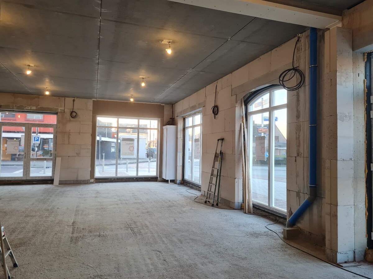 Commerciële ruimte op de begane grond van het complex Poort van Bladel. 