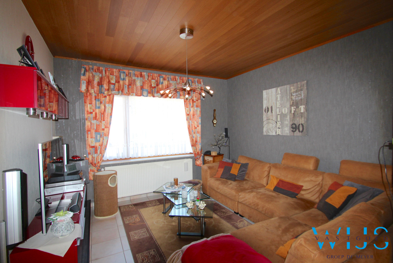 Gezellig woonhuis met mooie veranda en groene tuin ! 