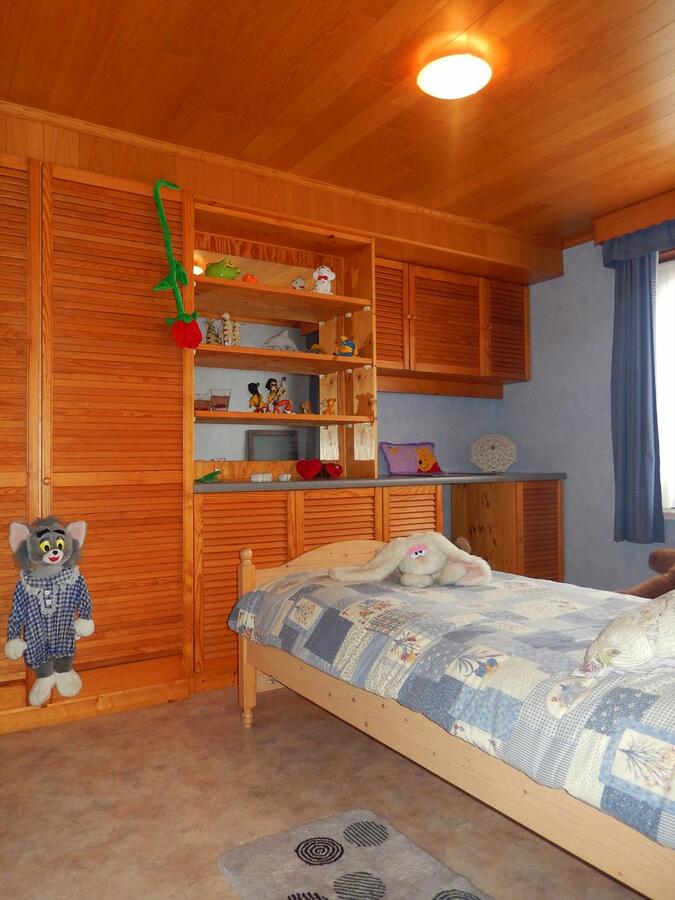 Woning met 4 slaapkamers en grote zonnige tuin 