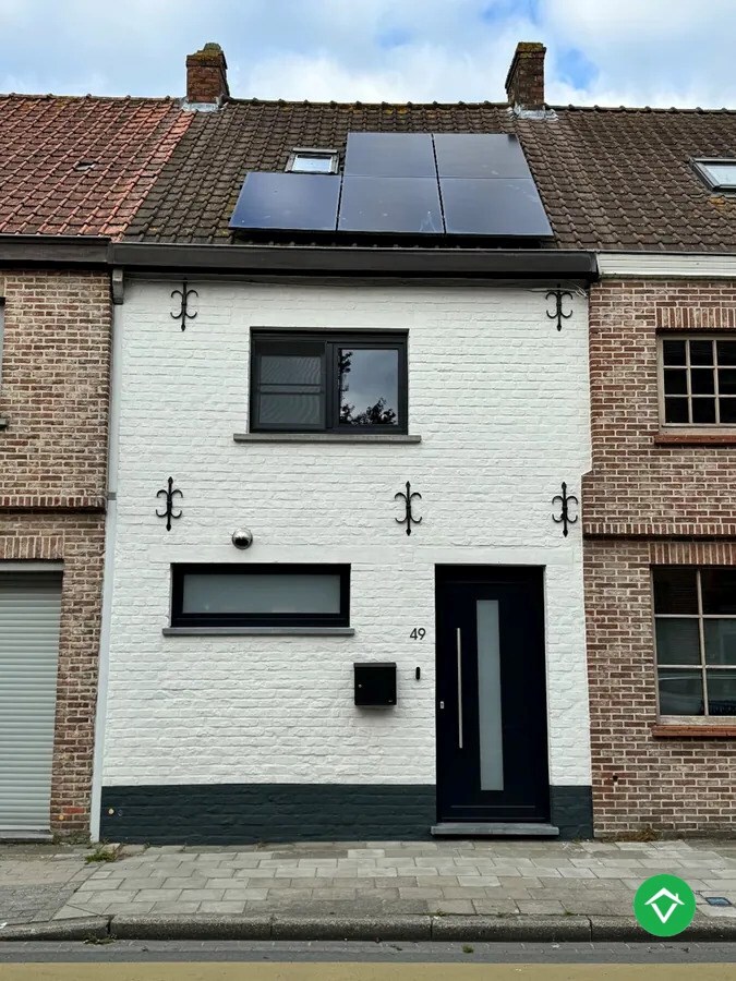 Instapklare woning met 2 slaapkamers en tuin te Eernegem 