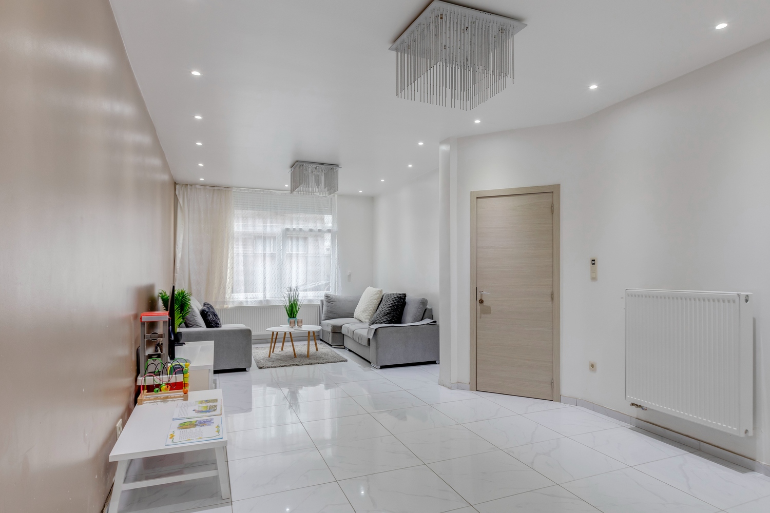 Gezellig rijhuis gelegen vlakbij de Schelde, ideaal voor jonge starters! 