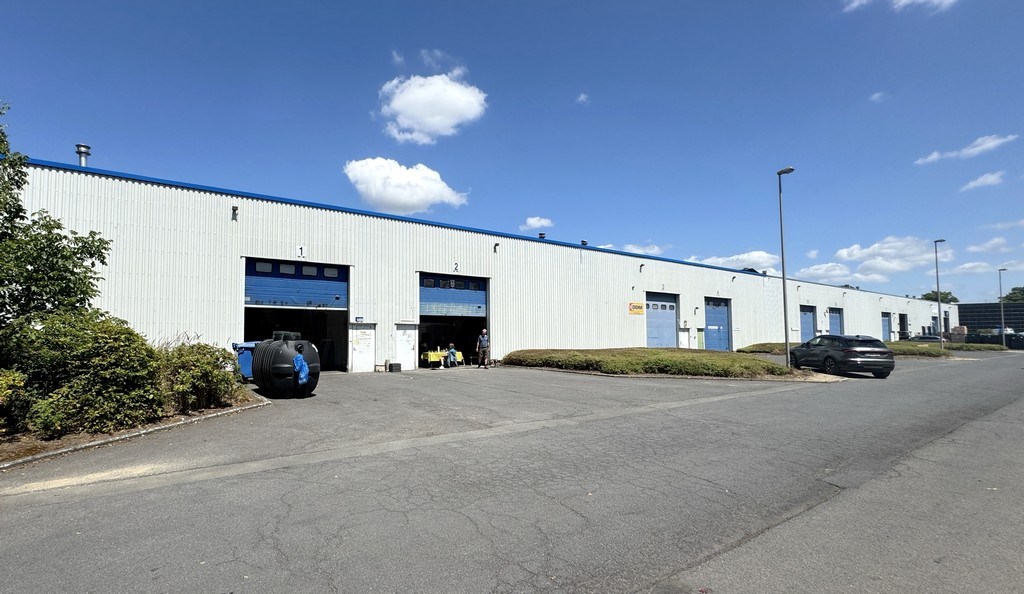 Magazijnen en kantoren te huur in Kontich