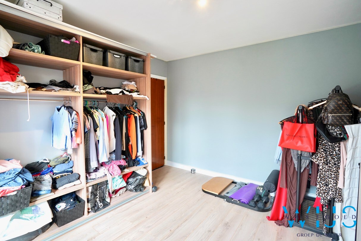 Toffe gezinswoning met garage in het CENTRUM VAN ERTVELDE ! 