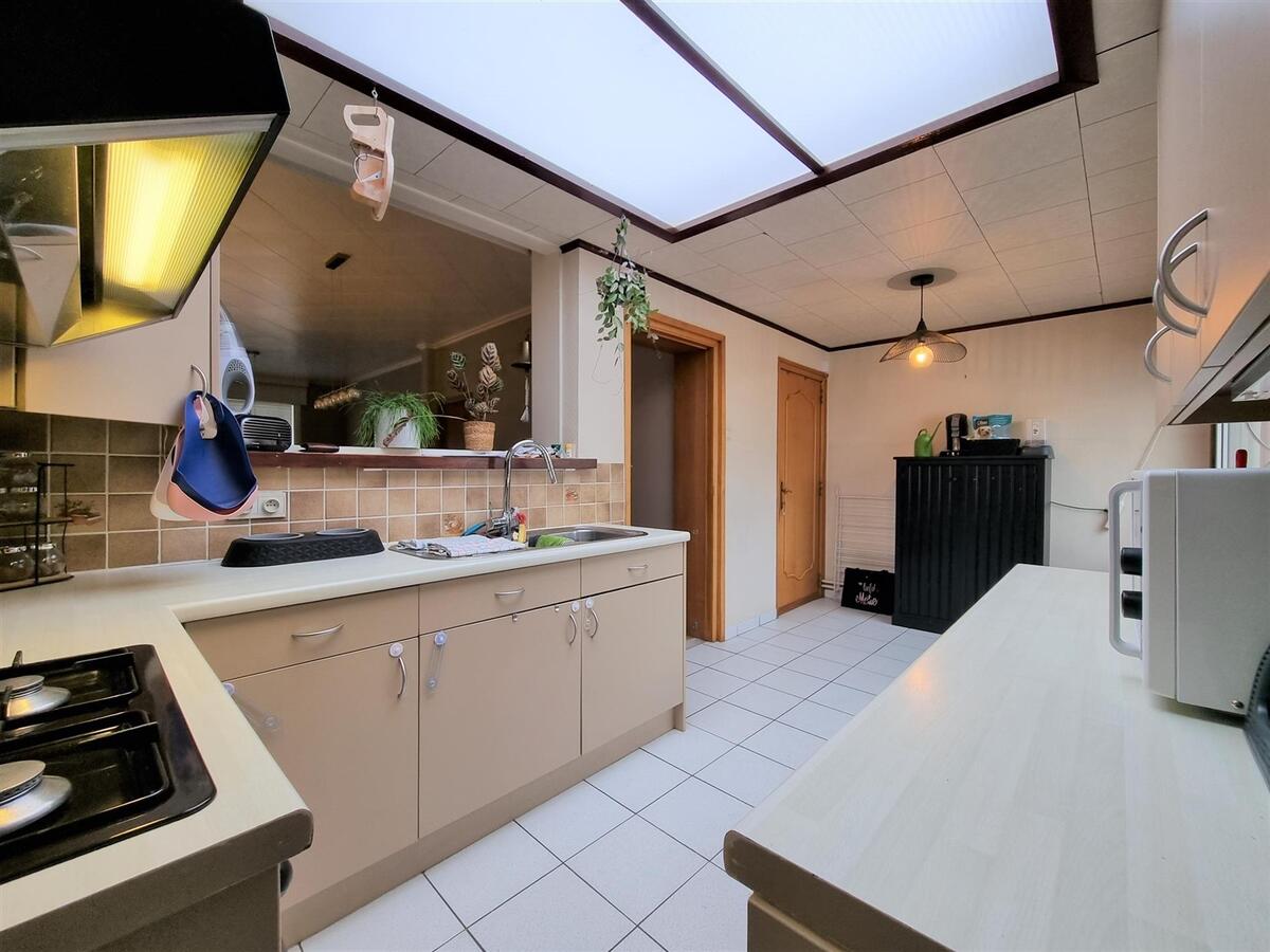 Goed gelegen gezinswoning - Heist 