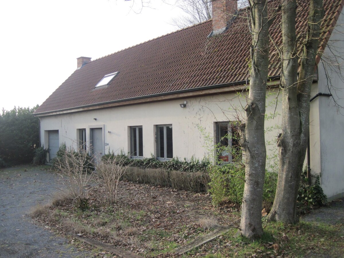 Ruim, landelijk wonen in t groene Melsen. 