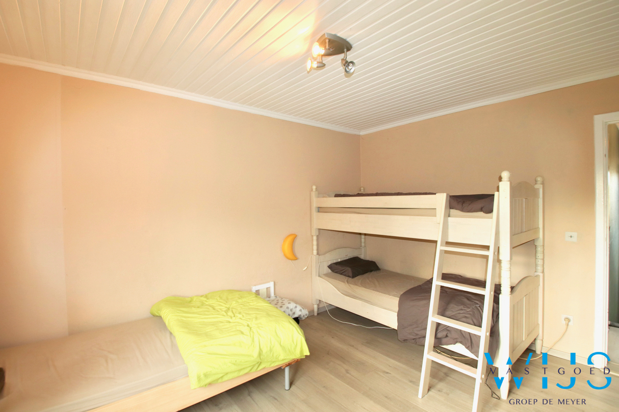 Woonhuis met 4 slaapkamers te EVERGEM ! 