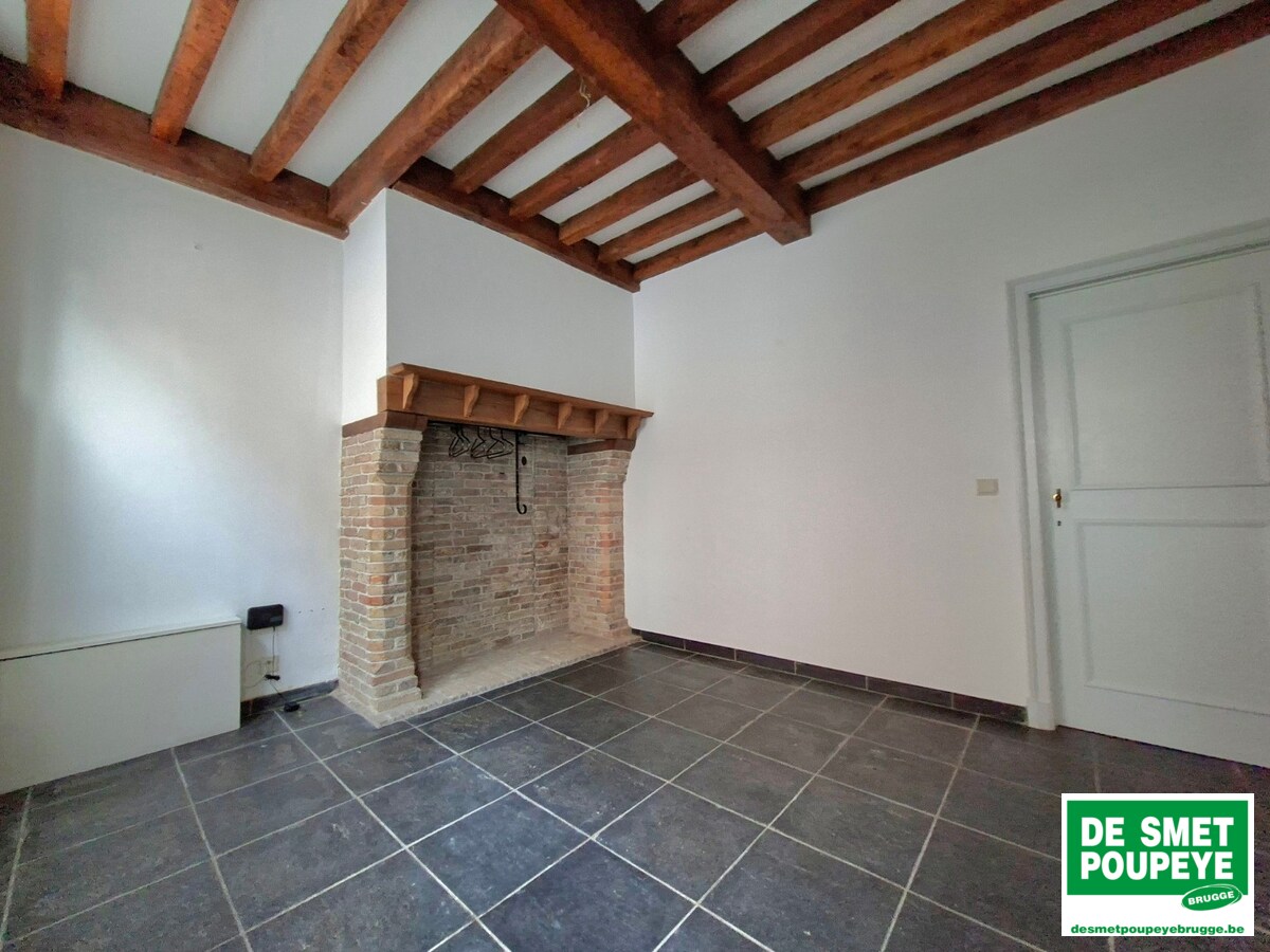 Typische Brugse woning met binnenpatio/tuintje 