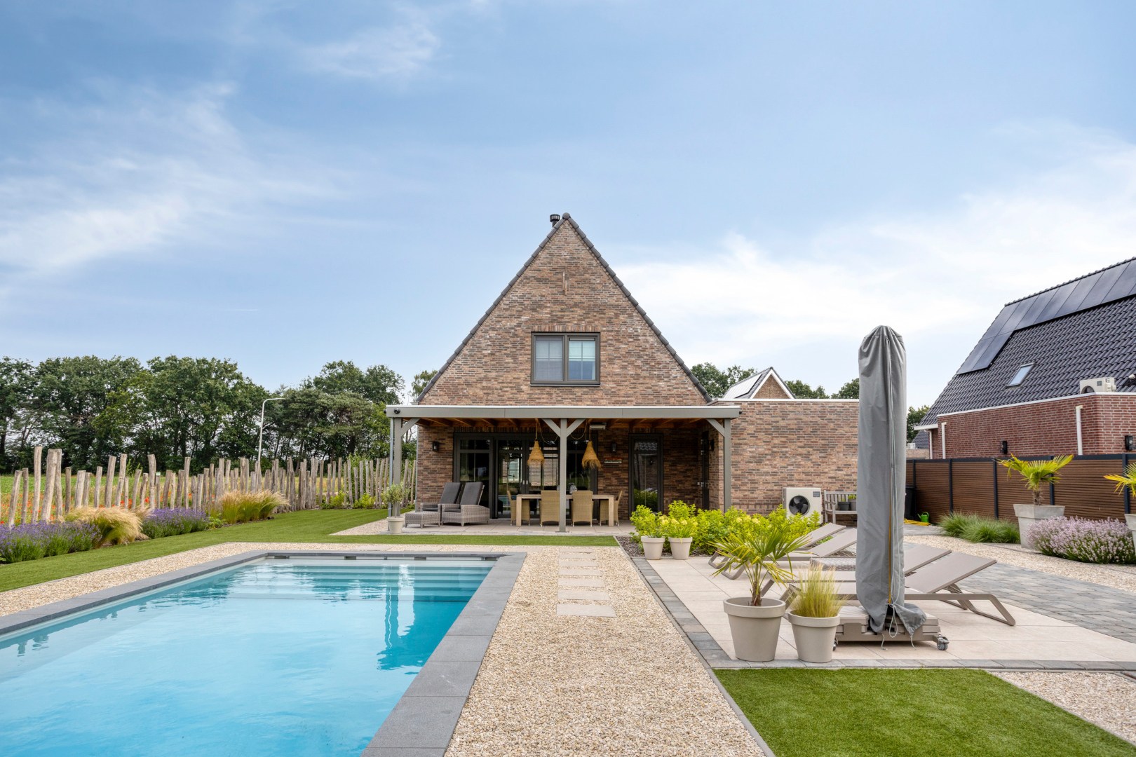 Grenzeloos wonen | Luxe villa in Clinge, Nederland 