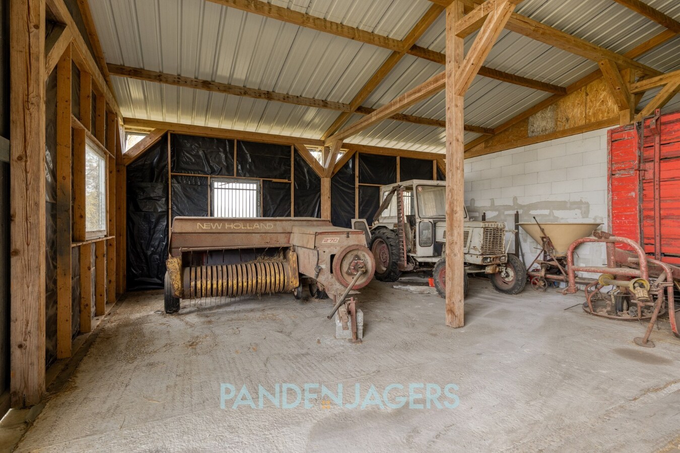 Exclusieve villa op uitzonderlijk perceel van 10.804 m² te Berlaar 