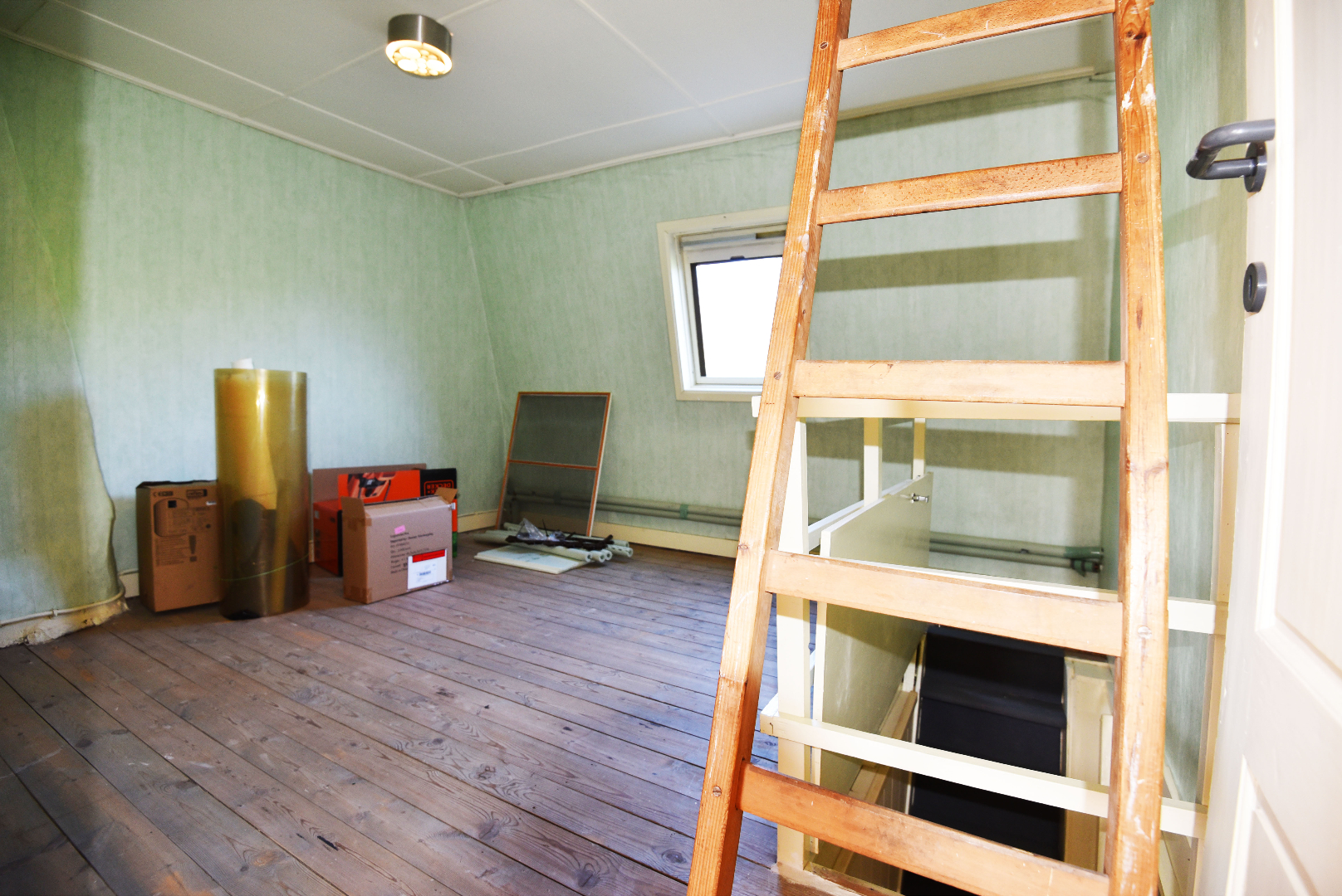 Te renoveren woning op 431m²  te centrum Waarschoot 