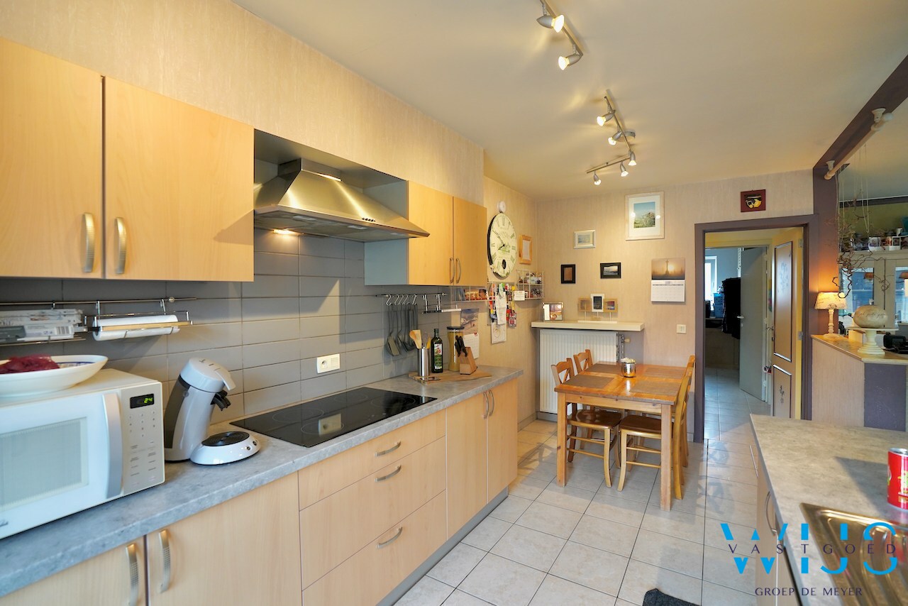 Instapklare halfopen bebouwing op rustige ligging in Doornzele/Evergem 