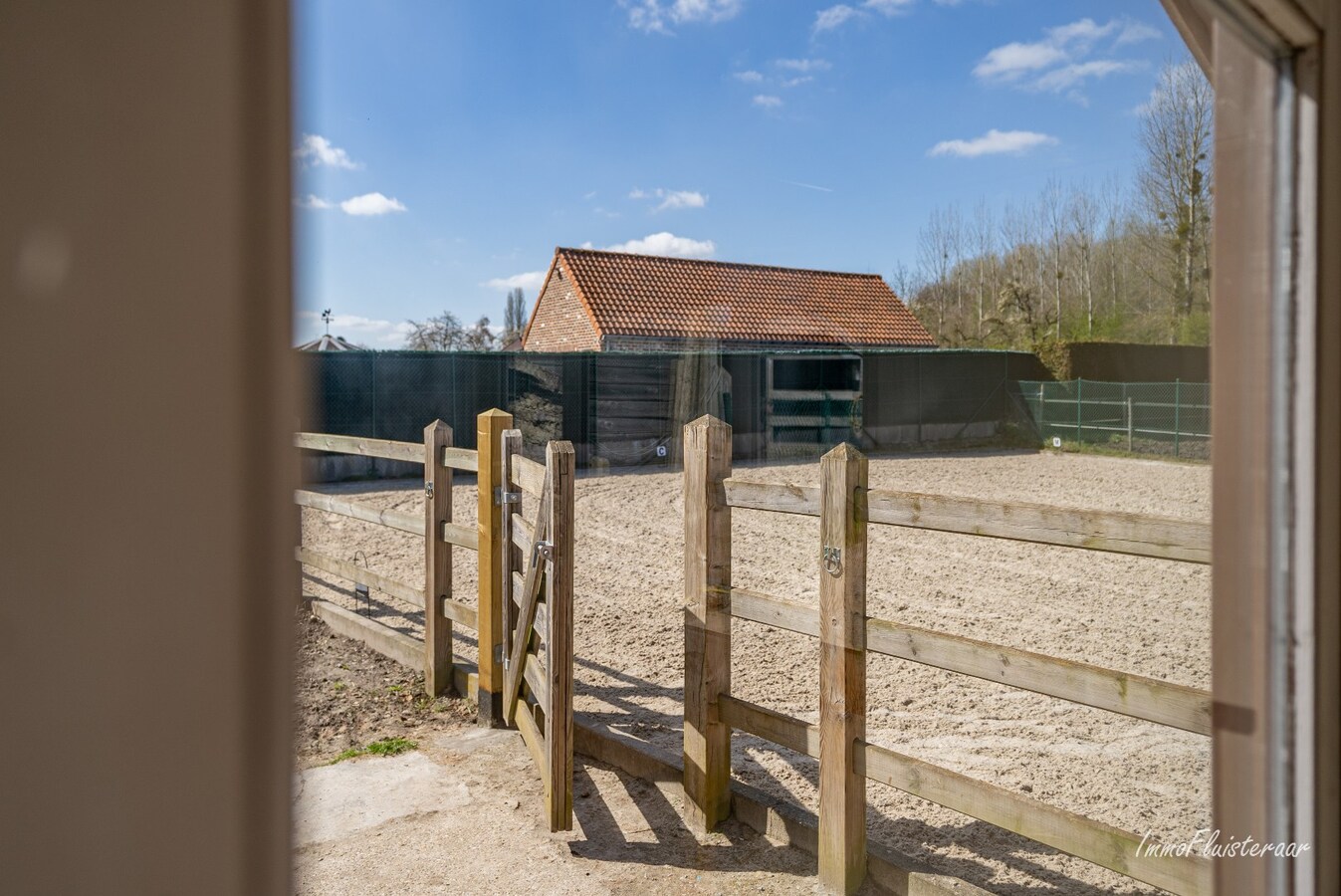 Charmante boerderij met piste en weides op ca. 59 are te Hoeselt 