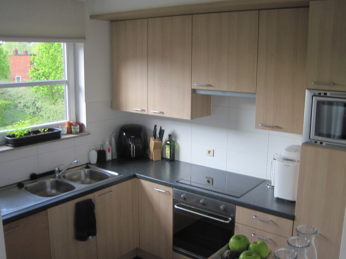 Aangenaam, eigentijds appartement met 2 ruime terrassen. 