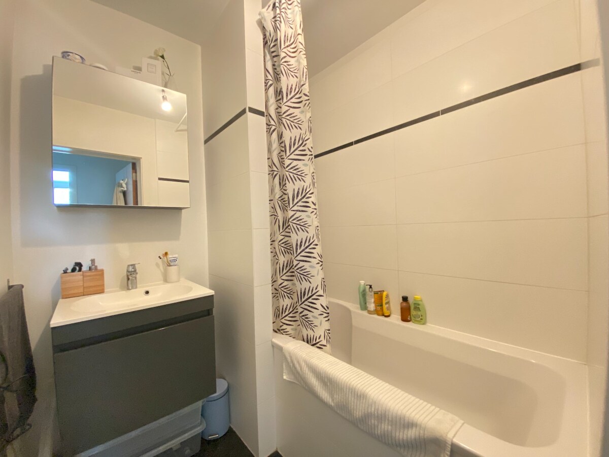 Magnifique appartement avec belle hauteur de plafond ! 