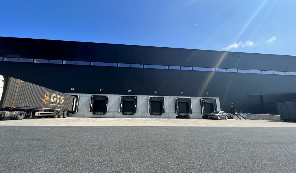 Opslagruimte te huur in industriezone Kluizendok te Evergem