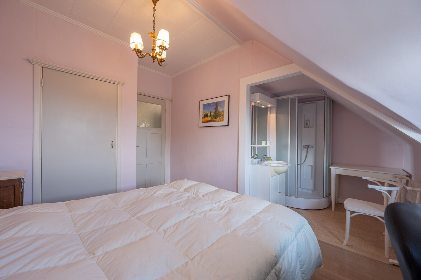 Unieke villa in eclectische stijl – een karaktervol pareltje in Duinbergen 