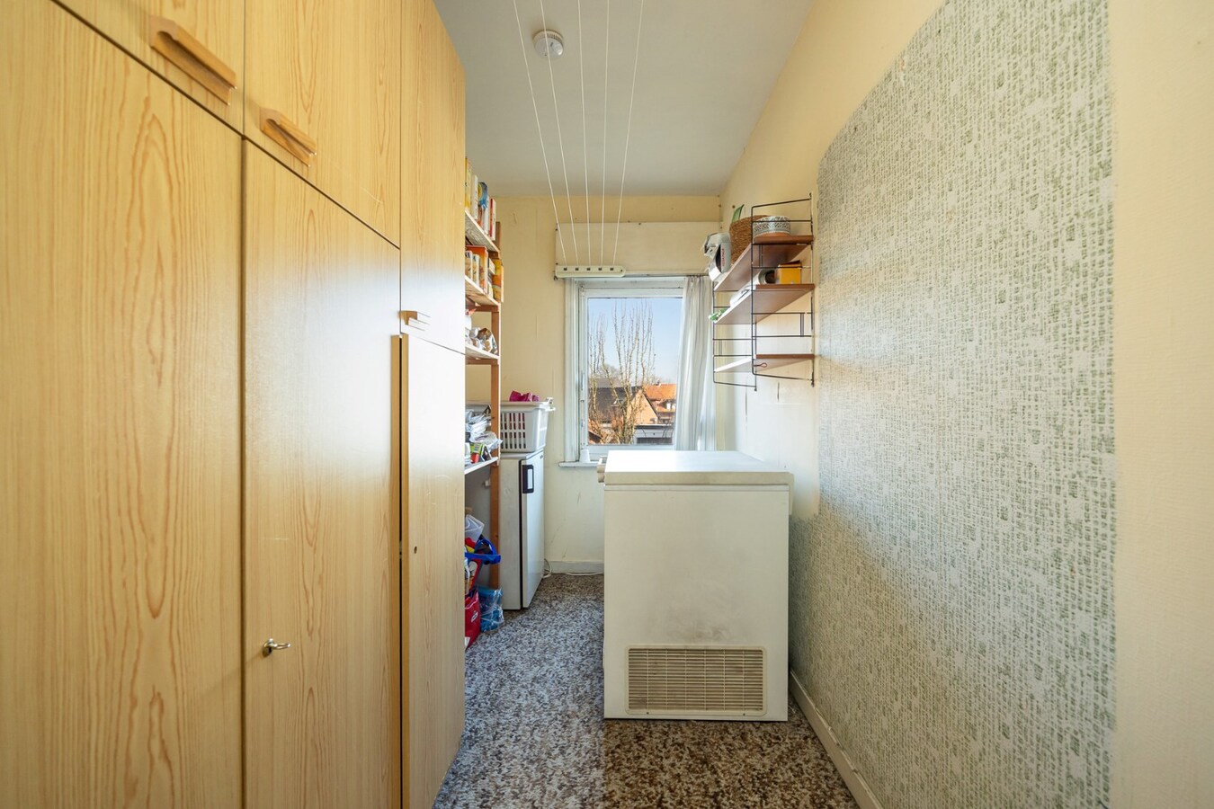 Ruime half-open bebouwing met 5 slaapkamers op toplocatie 