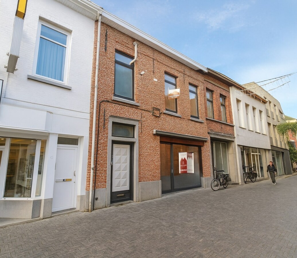Te koop - Gebouw - Sint-Niklaas