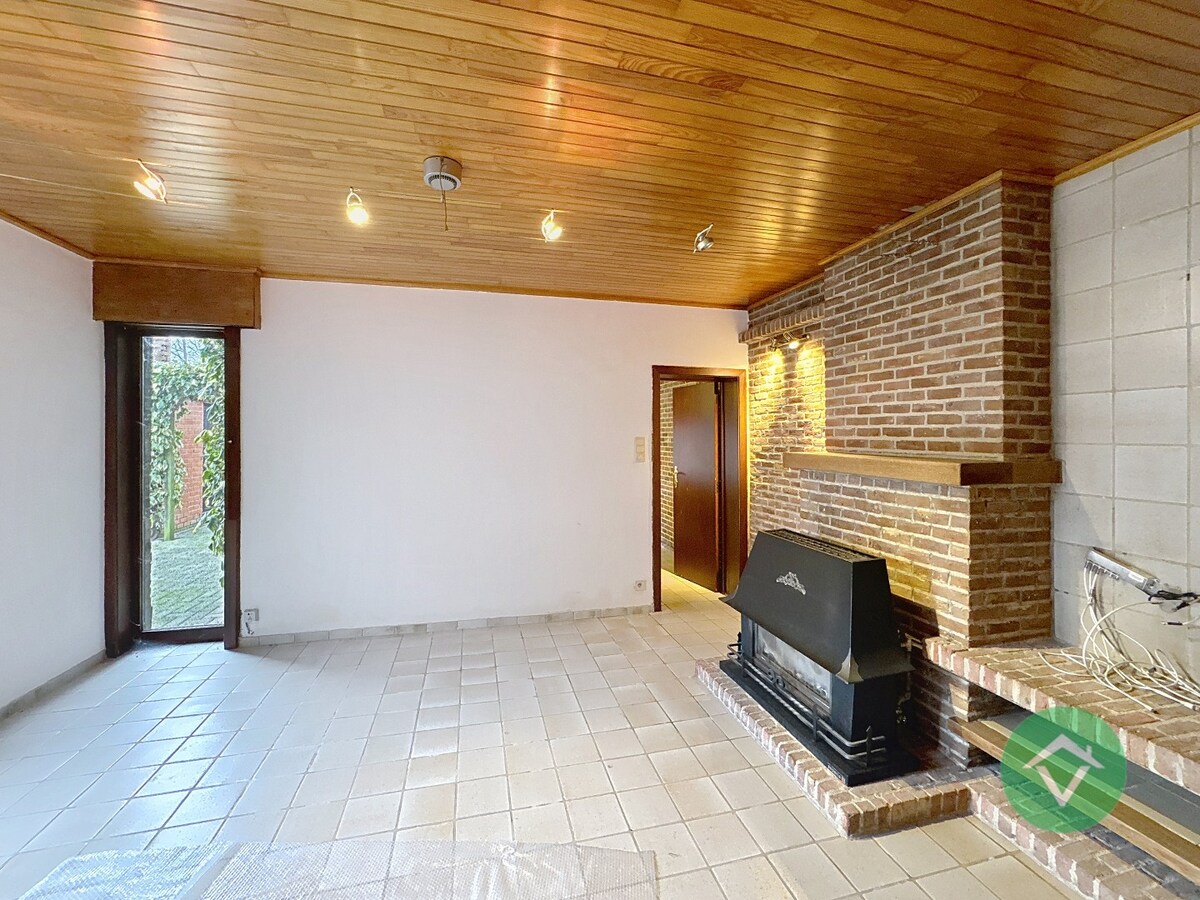 Alleenstaande woning met vele mogelijkheden te Ichtegem 