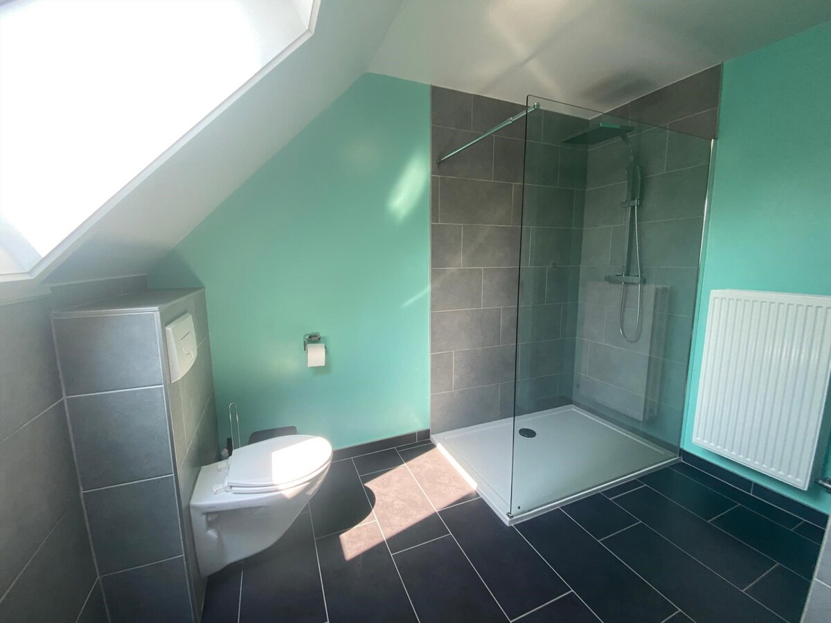 Uitstekend gelegen, verzorgde woning in een doodlopende straat 