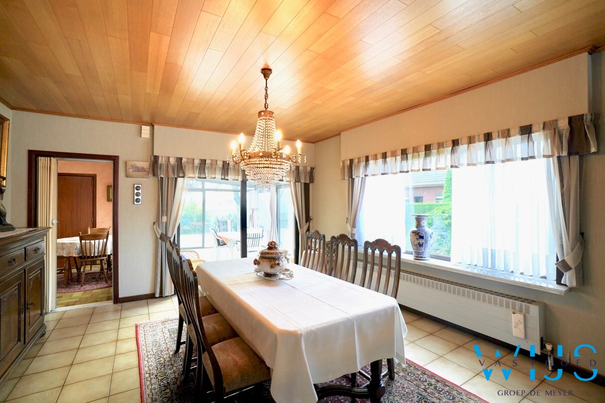 Zeer goed onderhouden woonhuis op 1.165m² te ERTVELDE ! 