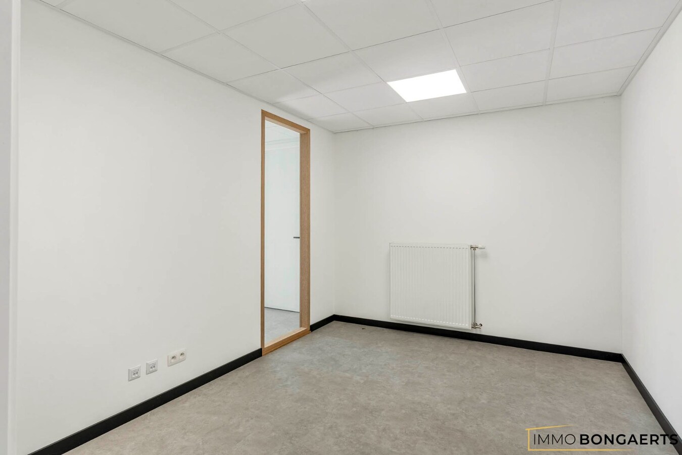Kantoorruimte in Meeuwen 