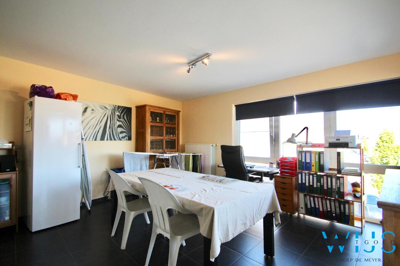 Gezellig tweeslaapkamer appartement in centrum ERTVELDE met garage! 