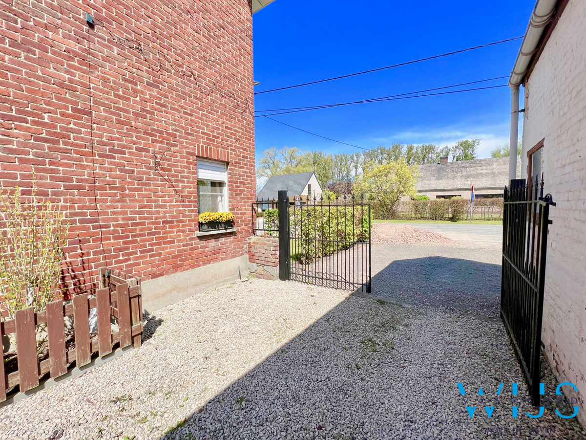 Tof woonhuis op een leuk perceel te MERELBEKE ! 