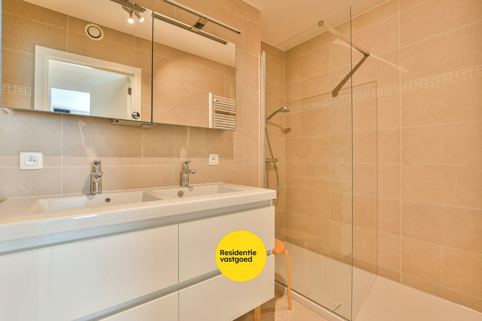 Bemeubeld 2-slaapkamerappartement in residentie 'Royal Golf Garden' te De Haan - Vosseslag 