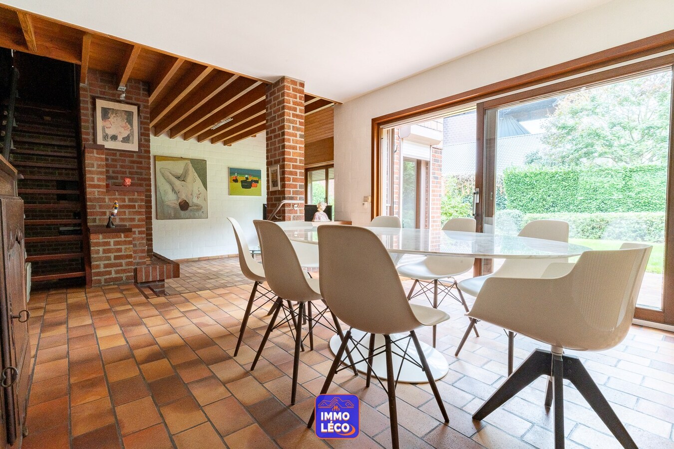 Maison d'architecte avec profession libérale, double garage, jardin, CENTRE-VILLE ! 