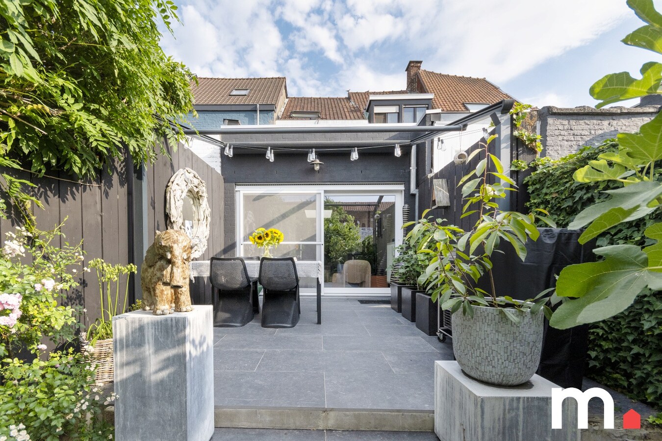 Instapklare woning met fantastische tuin te Kortrijk ! EPC 126 B 