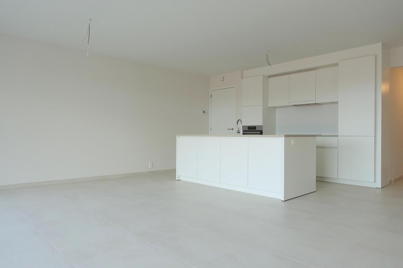 Prachtig nieuwbouwappartement met garage 