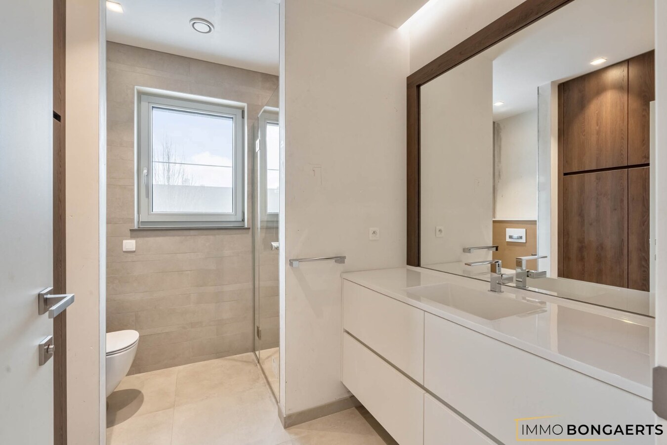 Moderne woonst met 4 slaapkamers 