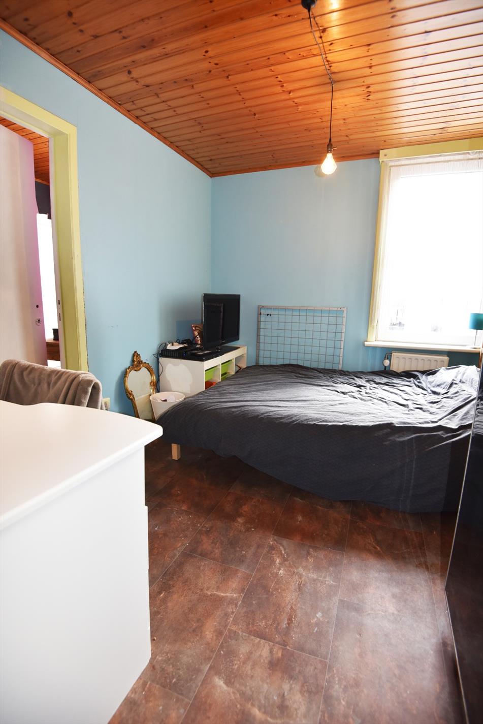 Rijwoning met 2 slpks &amp; terras op 10 min. fietsen van Gent-centrum, op wandelafstand van Mariakerke-centrum 