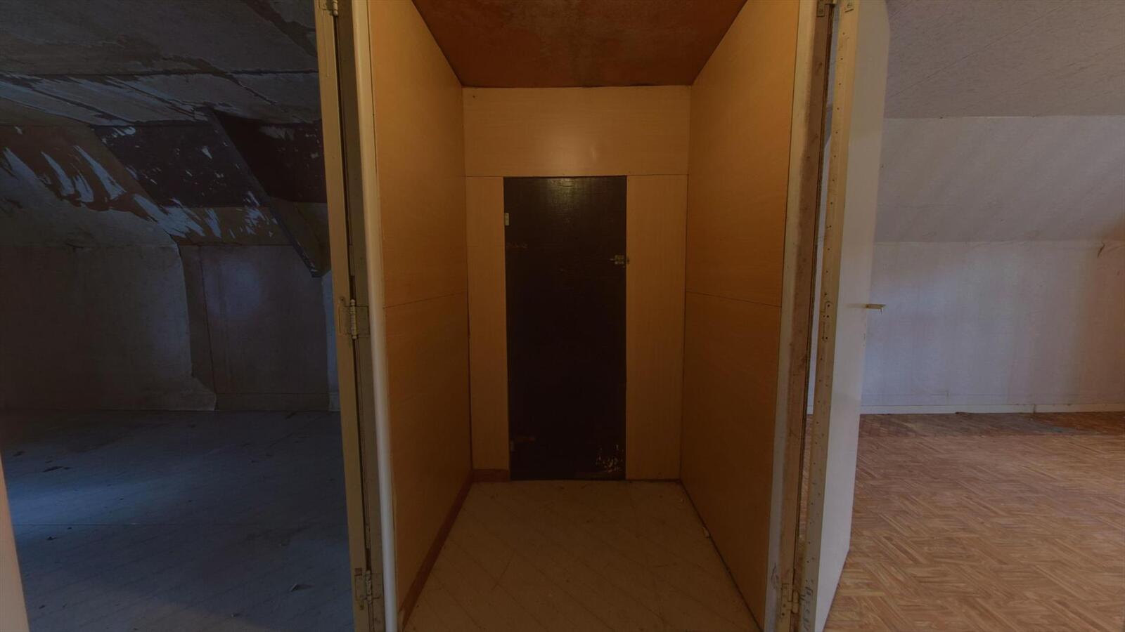 Te renoveren woning op zéér mooie locatie 