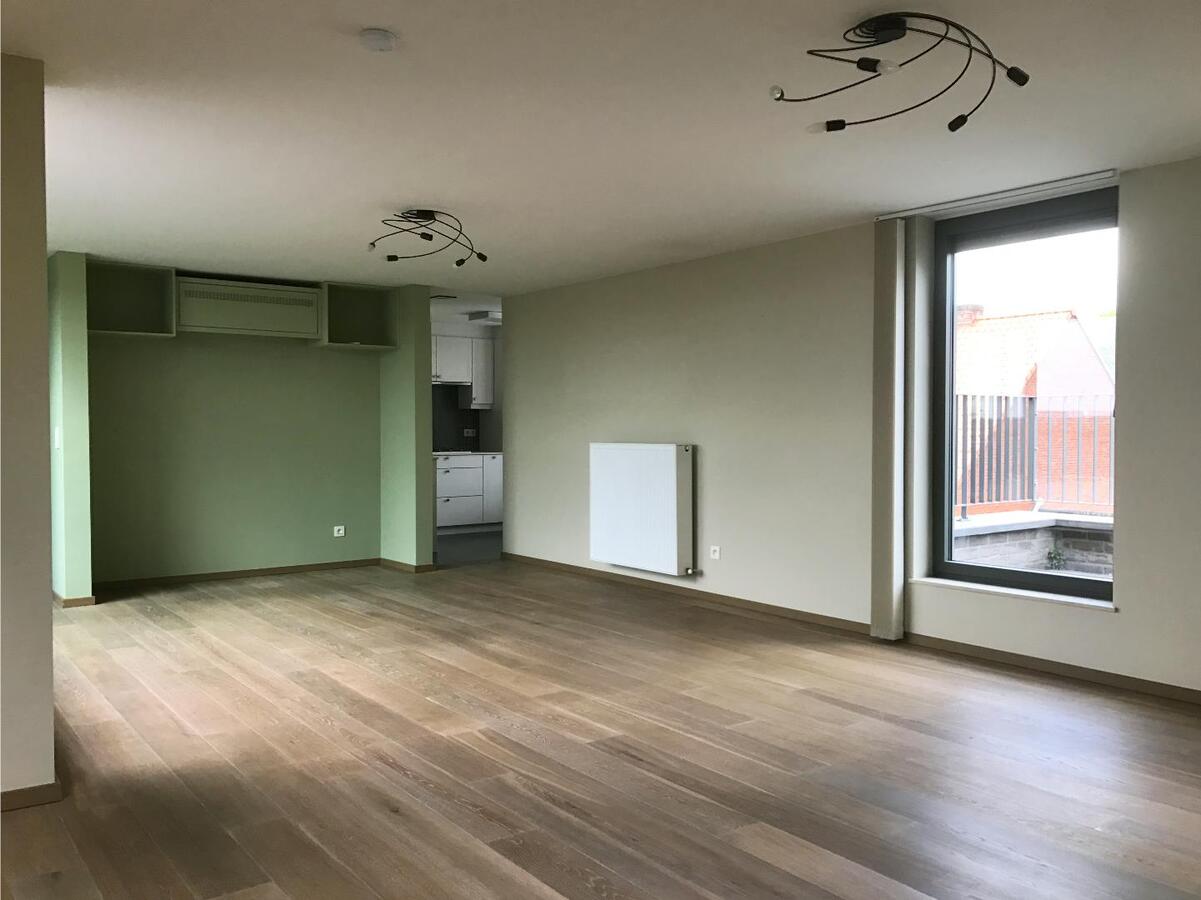 Verkocht penthouse - Geel