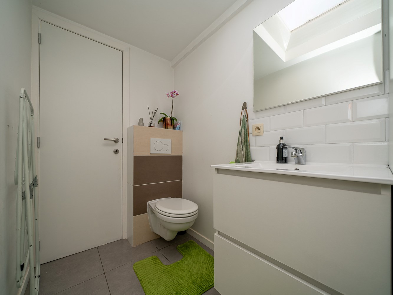 Volledig gerenoveerde 3-kamer woning met tuin 