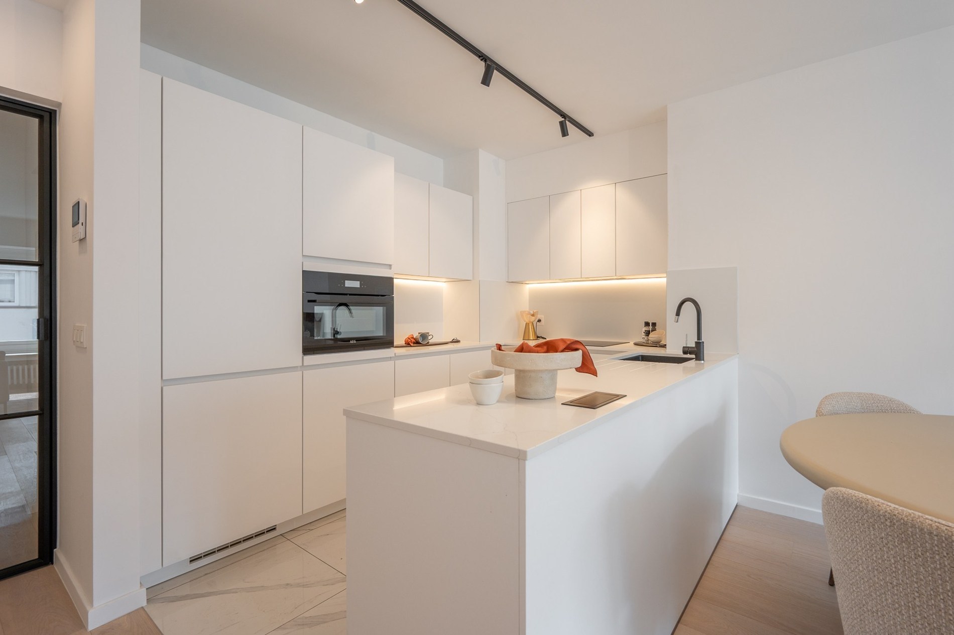 Magnifique appartement rénové de 2 chambres au cœur de Knokke 