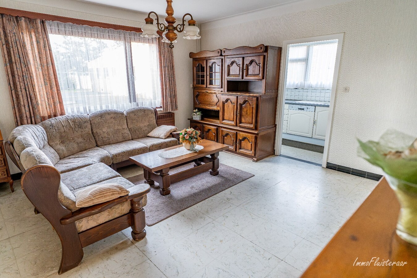 Renovatable farmhouse with stables and pastures on approximately 7 hectares in Hechtel-Eksel. 