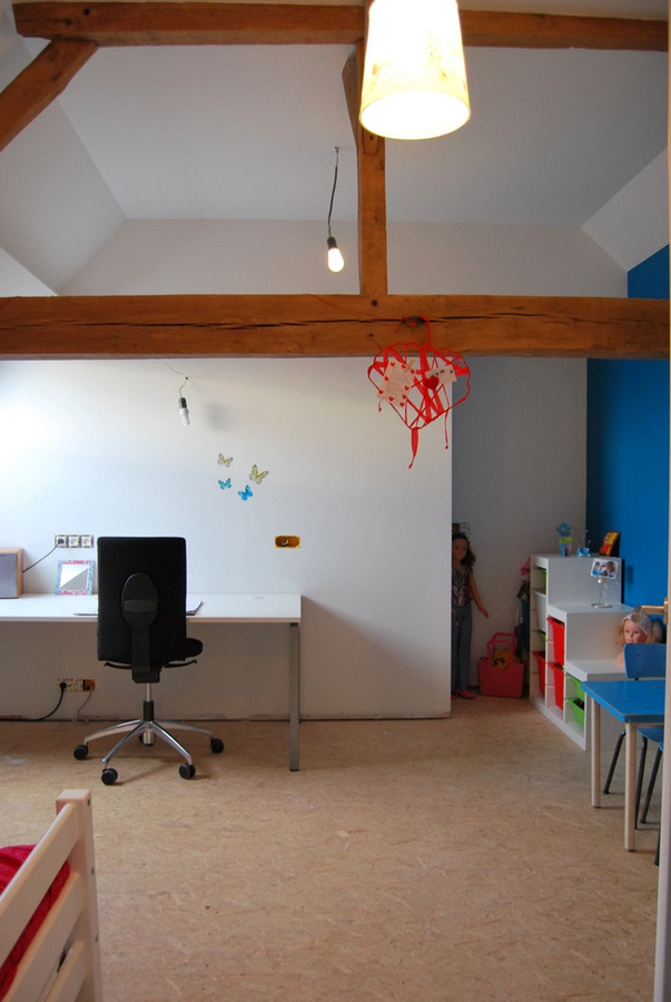 Authentieke, grondig gerenoveerde hoeve op 6470m² te Nazareth 