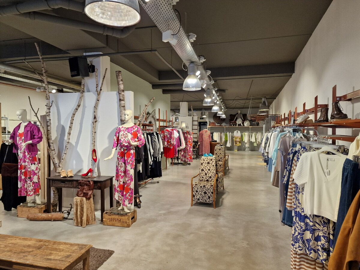 Beleggingsobject in verhuurde staat – winkel-/horecaruimte in centrum Bladel 
