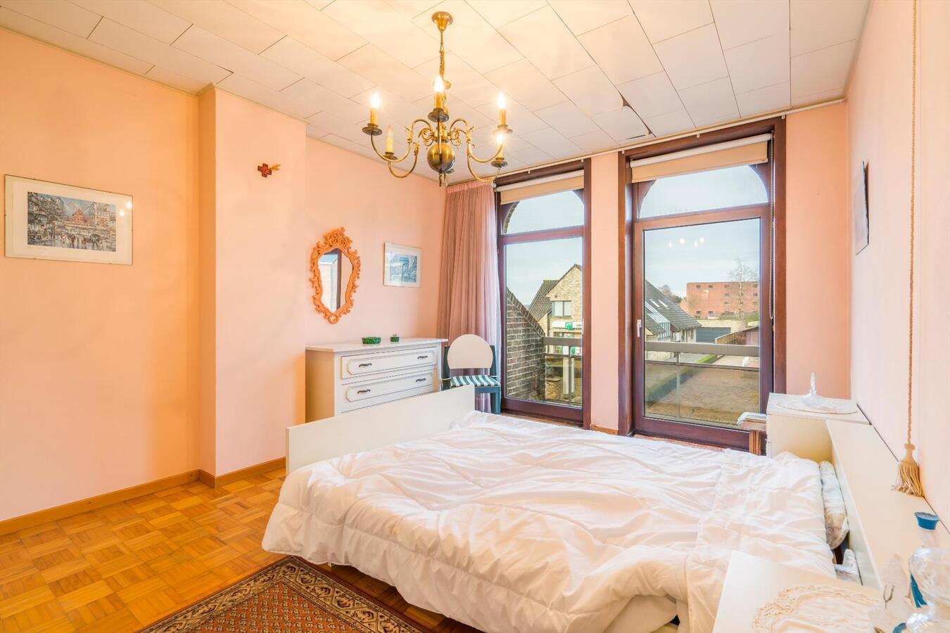 Verrassend ruime woning op uitstekende ligging 