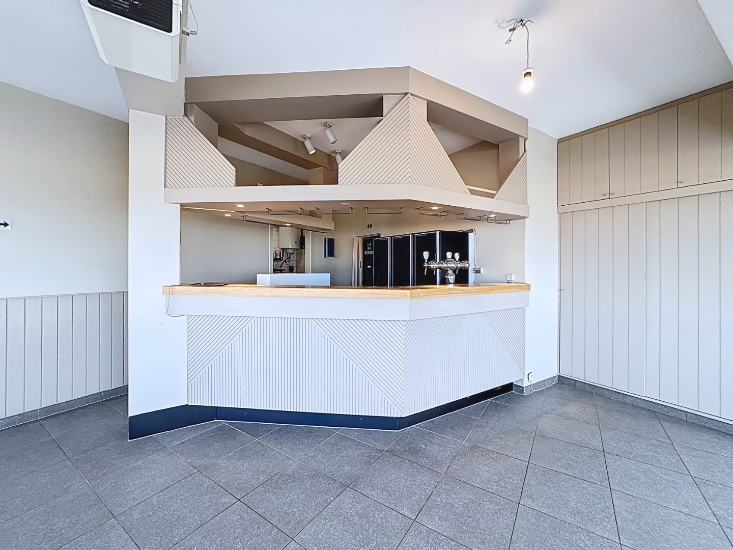 Horecazaak op absolute topligging! 