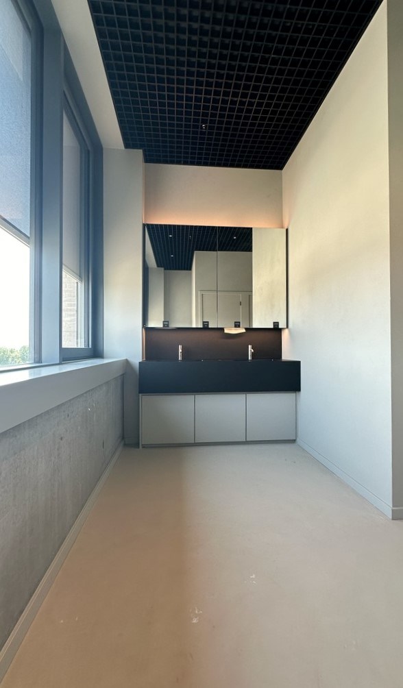 Gemeubelde kantoren met diensten In The Yard in Drongen