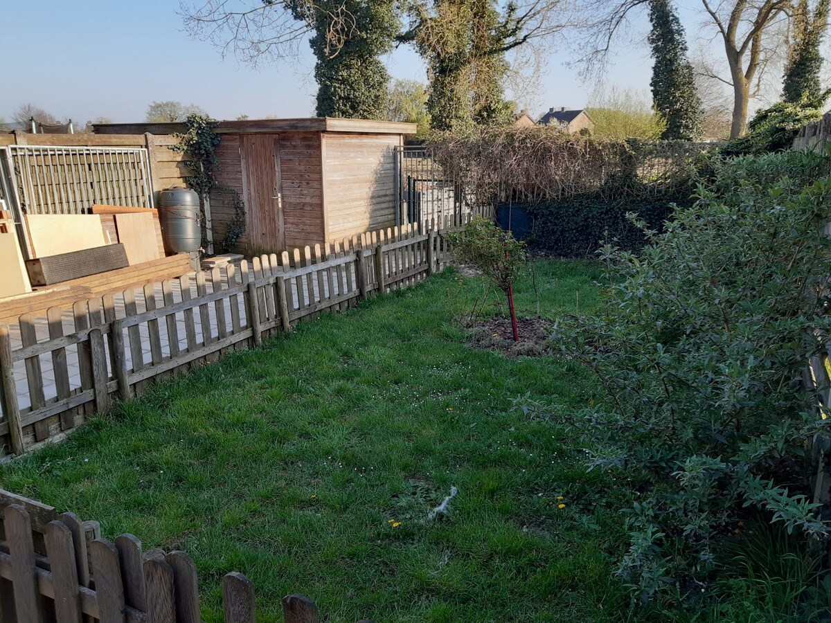 Ruime woning (4 slaapkamers) met garage 