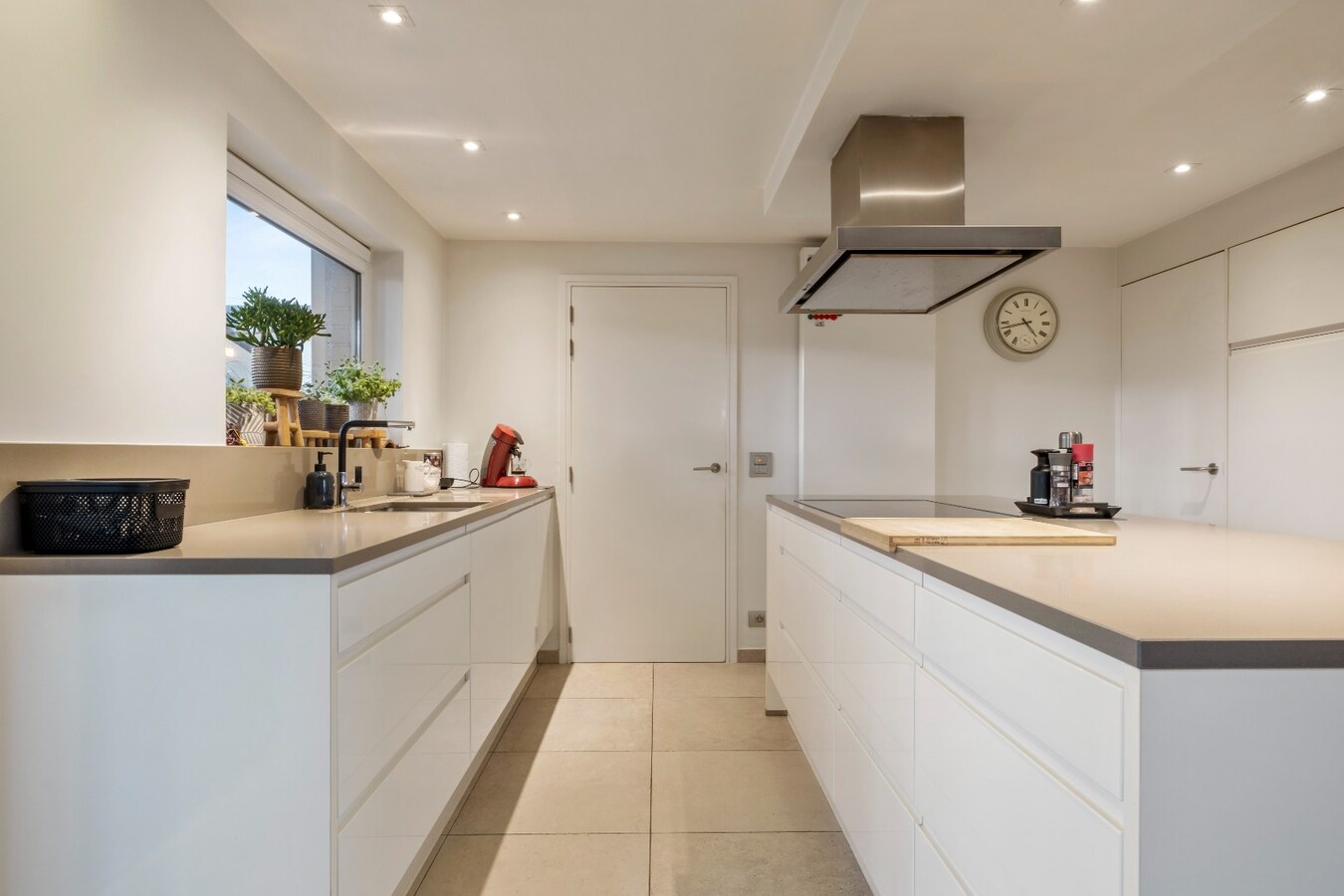 Unieke instapklare Villa te Heule op 933m² op landelijke ligging ! 