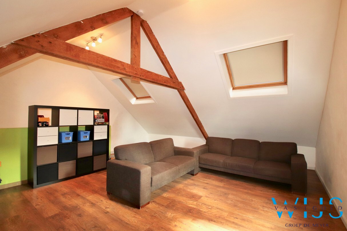 Leuk &amp; gezellig woonhuis te centrum ERTVELDE ! 