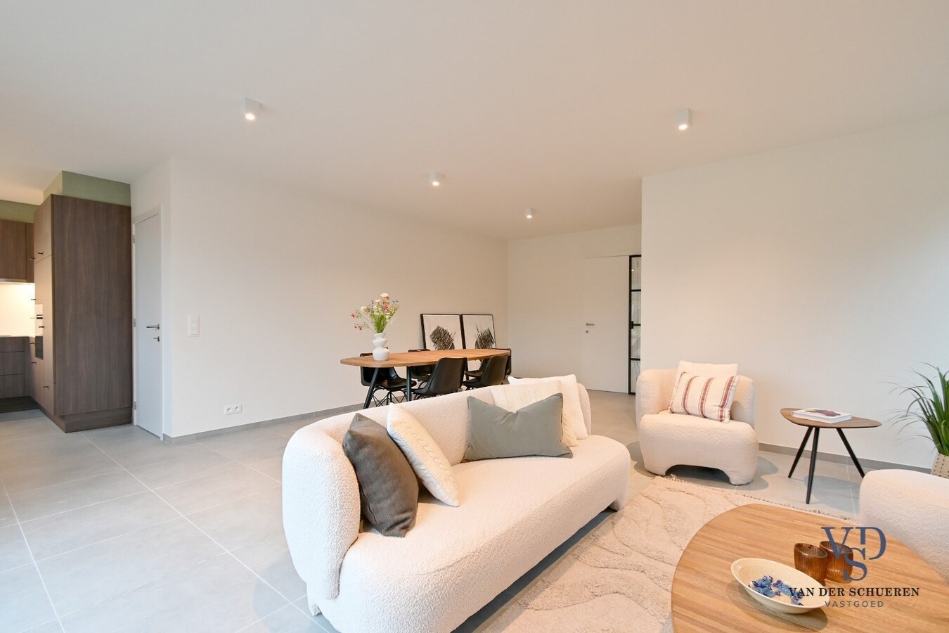 Uitzonderlijke BEN-woning nabij Tiegembos. 