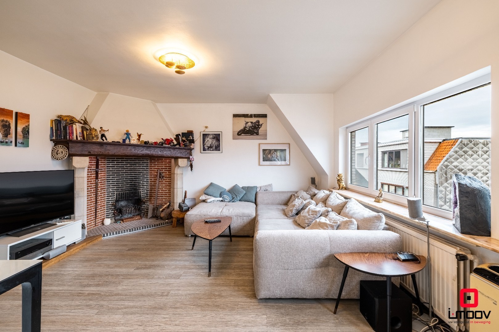 Instapklaar lichtrijk appartement op toplocatie in Sint-Amandsberg 