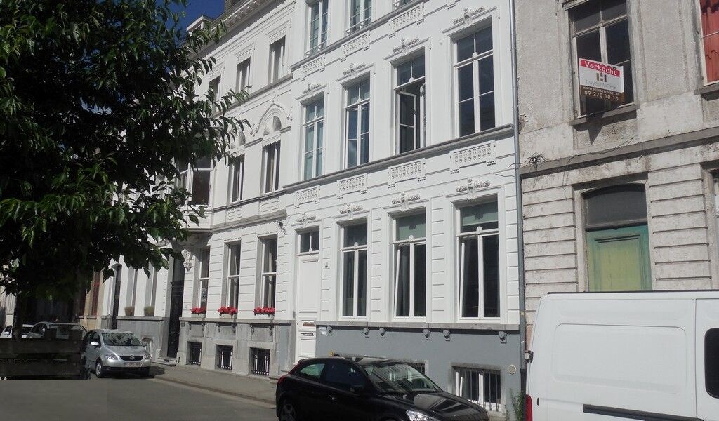 Prachtig kantoor te huur nabij het Muinkpark in Gent